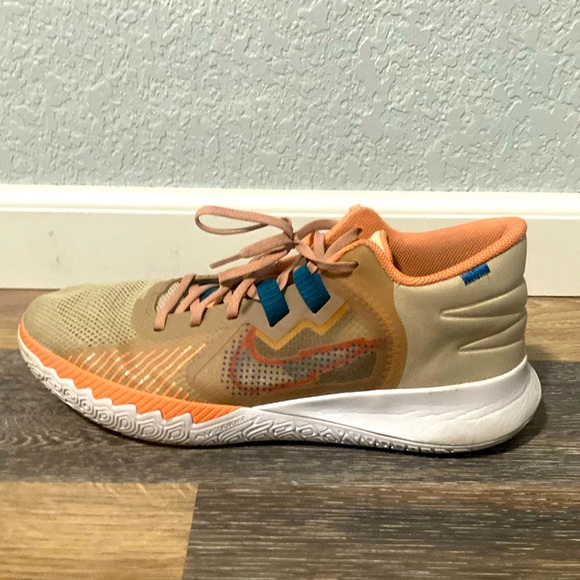 Nike Other - Kyrie 5 Flytrap